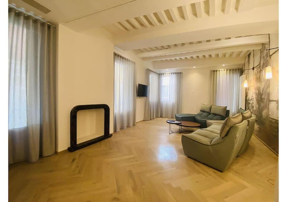 Sweet Time Venice, Luxury San Marco Frezzaria Apt! Exterior foto